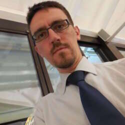 Senior Project Manager MBA | Curriculum Carlo Granisso 1 Carlo Granisso Senior Project Manager MBA con background IT